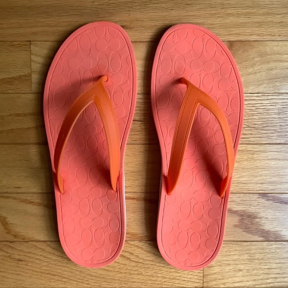 Coach Flip Flops Sandals Orange SZ 9 - Picture 1 of 9